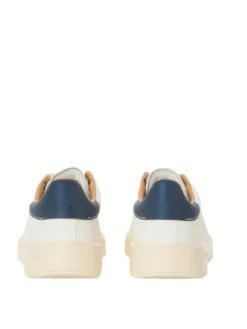 BUCK Sneakers