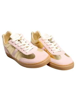COURT Sneakers