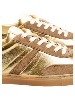 COURT Sneakers