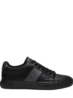 CRIBE Sneakers