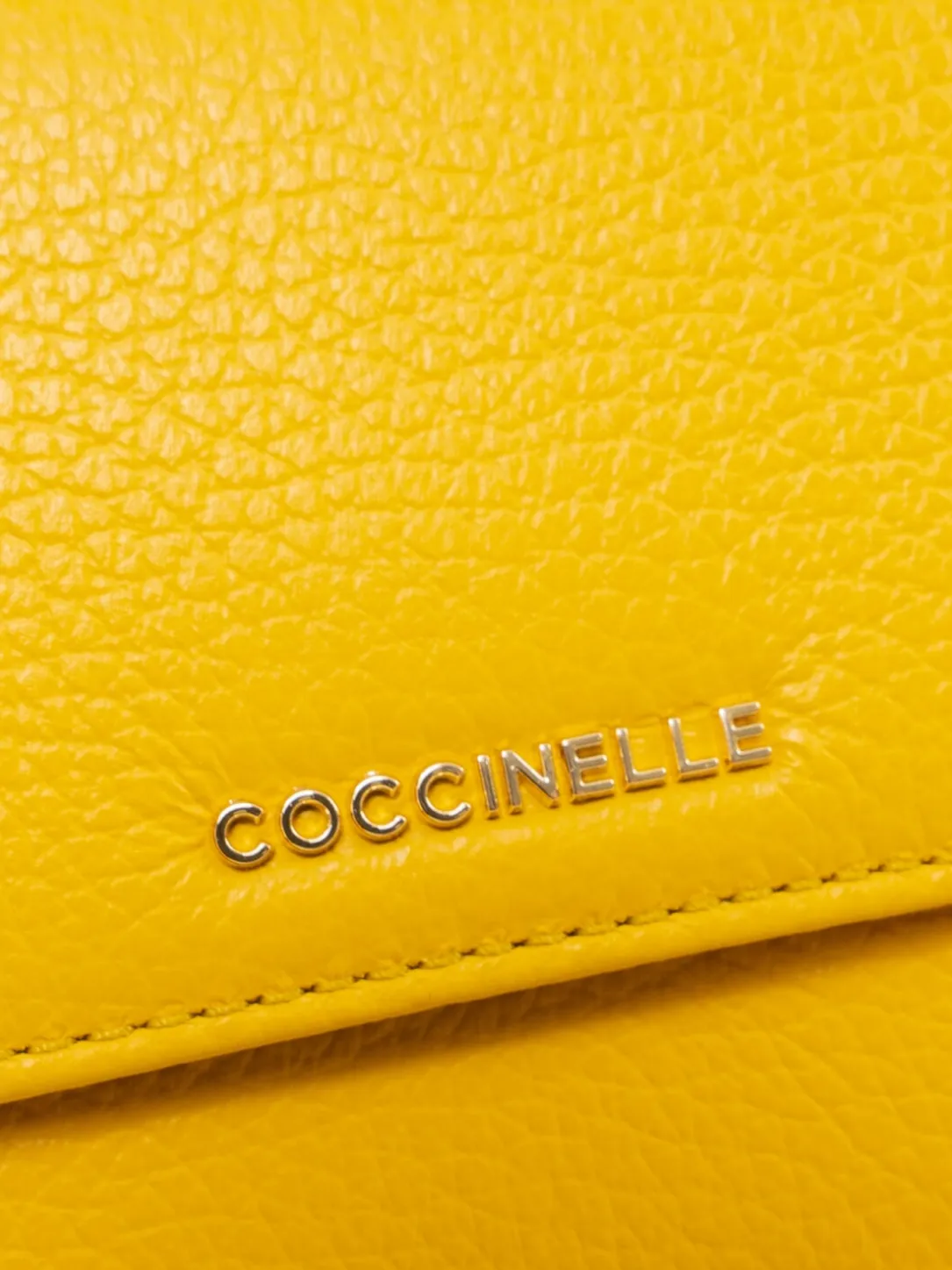 METALLIC SOFT Pochette in pelle con tracolla