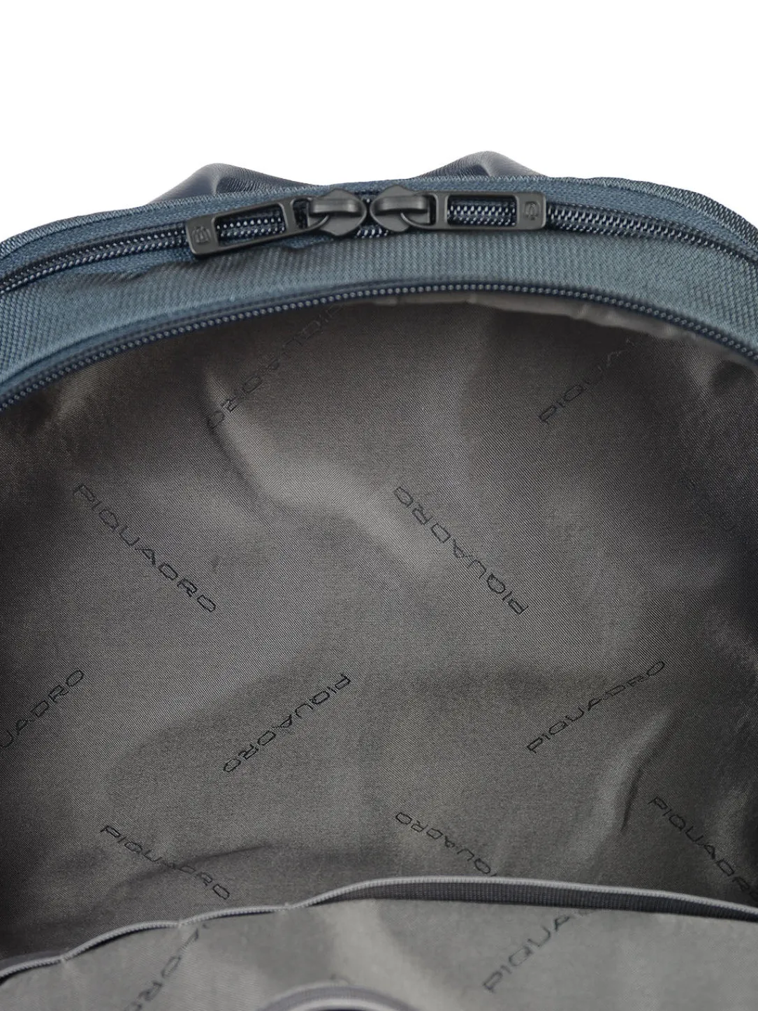 P16 Zaino porta PC fino a 14"