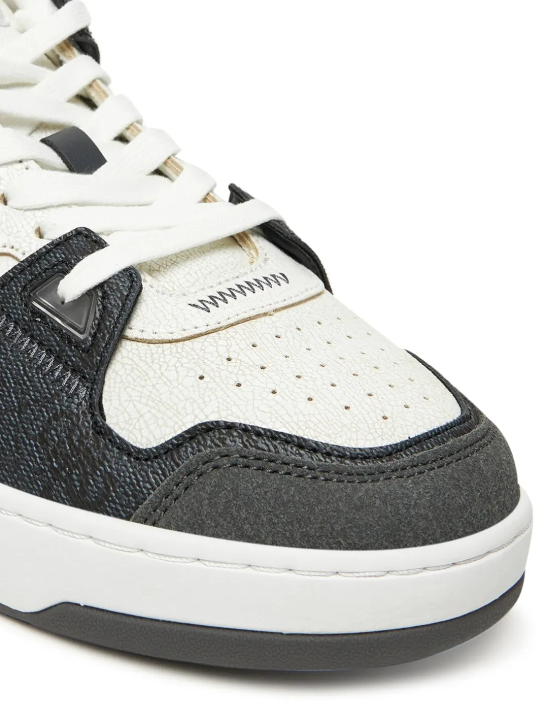 VINCENT Sneakers