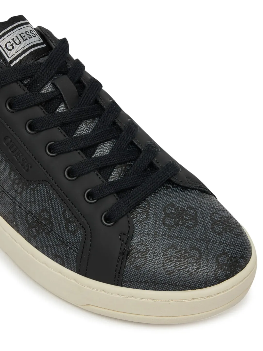 VINCI Sneakers logo 4G